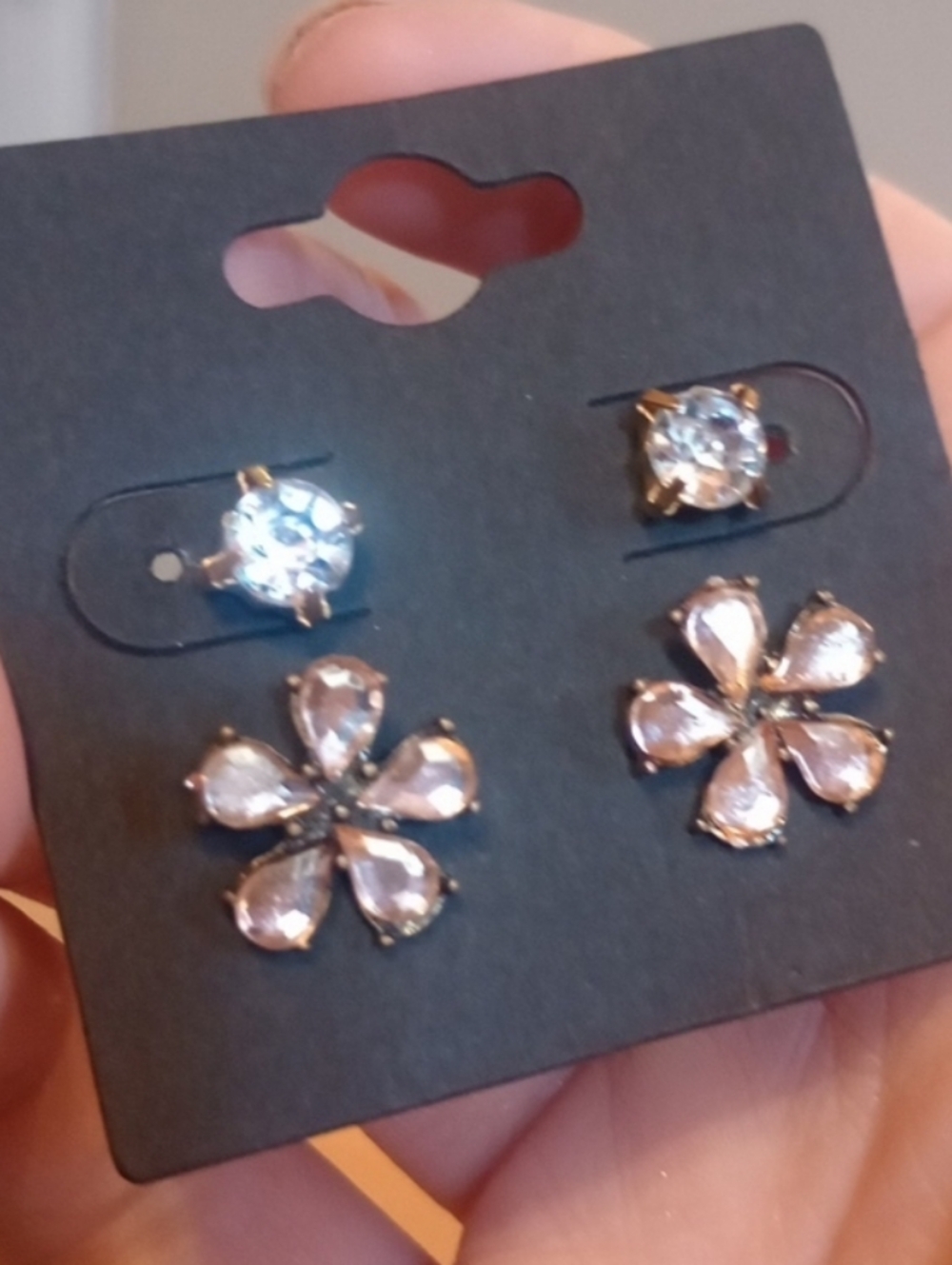 ♥️F Individually $10 Or Bundle 5/$20 Kids Pink Flower Stud Earring Set 🩷